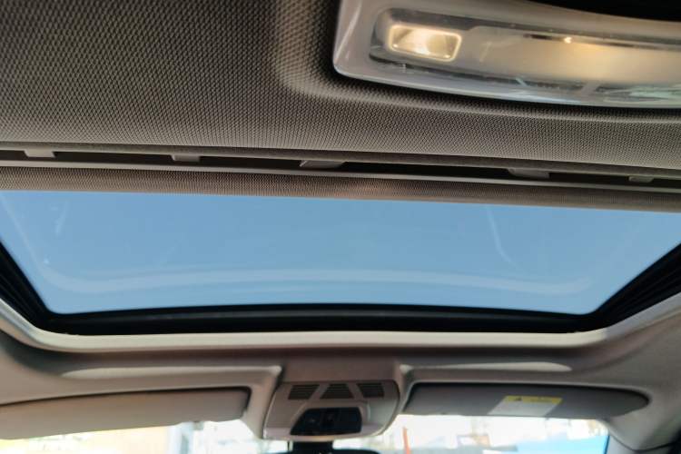 Used BMW 2 Series 2018 220i Sport Design Package Headliner