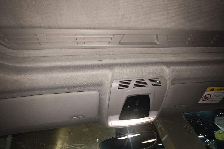Used BMW 2 Series 2018 220i Sport Design Package Headliner