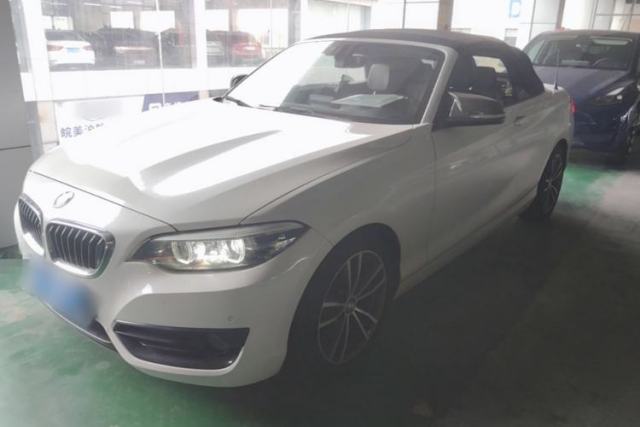 Used BMW 2 Series 2018 220i Convertible Coupe Sports Design Package