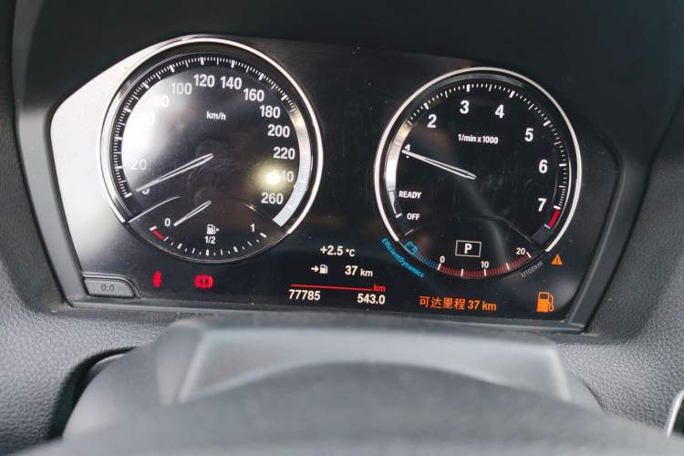 Used BMW 2 Series 2018 220i Convertible Coupe Sports Design Package Instrument Cluster