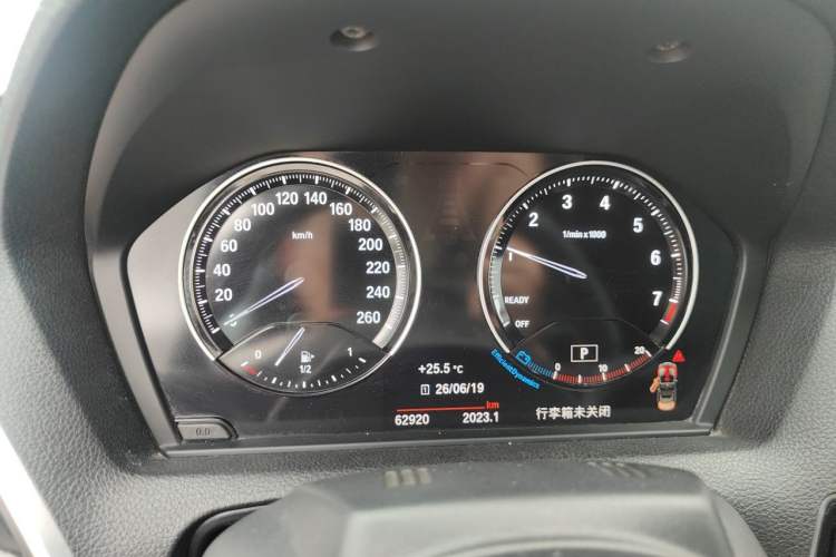 Used BMW 2 Series 2018 220i Convertible Coupe Sports Design Package Instrument Cluster