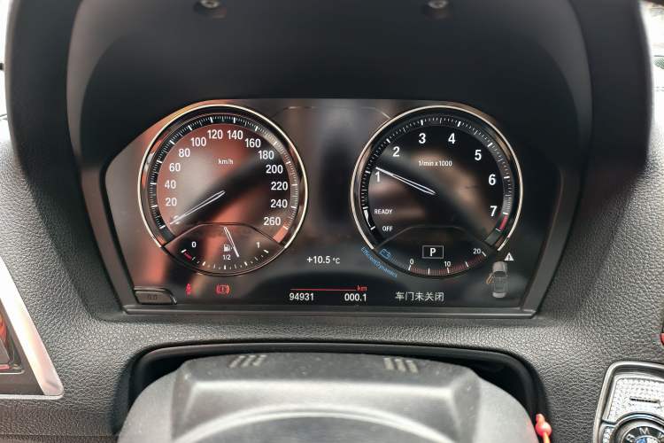 Used BMW 2 Series 2018 220i Convertible Coupe Sports Design Package Instrument Cluster
