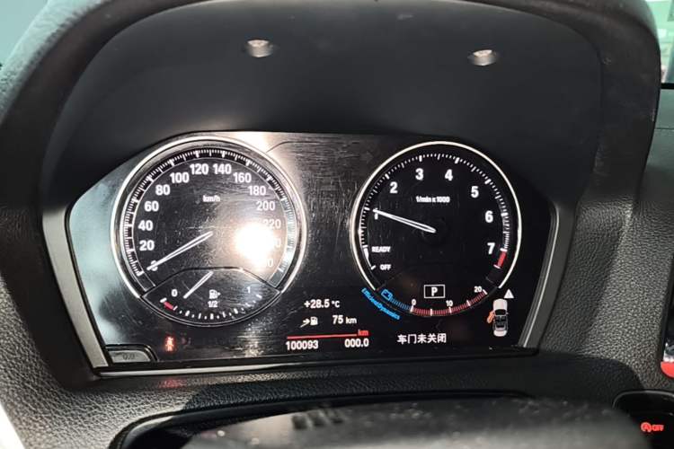Used BMW 2 Series 2018 220i Convertible Coupe Sports Design Package Instrument Cluster