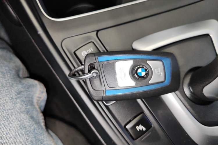 Used BMW 2 Series 2018 225i Convertible Coupe M Sport Edition Interior 1