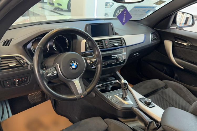 Used BMW 2 Series 2018 225i M Sport Interior 1