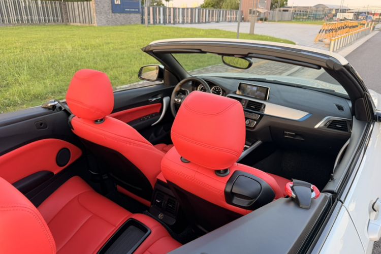 Used BMW 2 Series 2018 225i Convertible Coupe M Sport Edition Interior 1