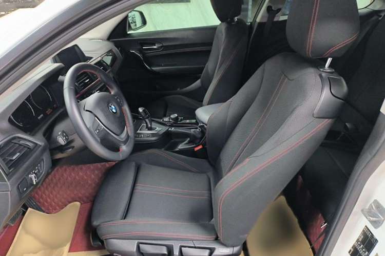 Used BMW 2 Series 2018 220i Sport Design Package Interior 2