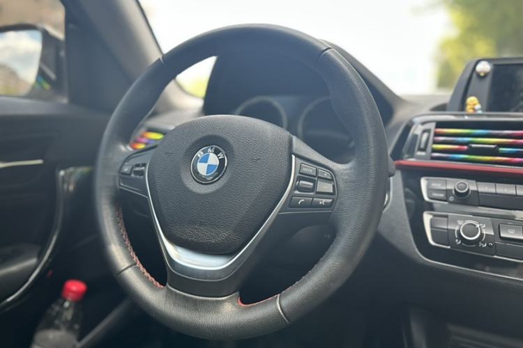 Used BMW 2 Series 2018 220i Sport Design Package Interior 2