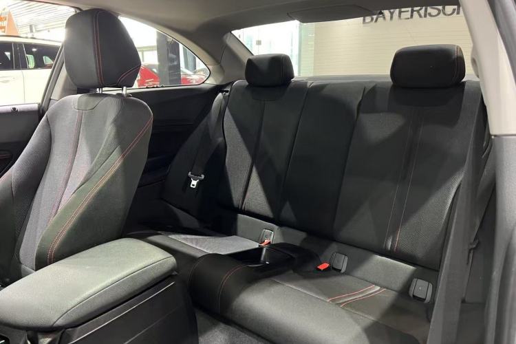 Used BMW 2 Series 2018 220i Sport Design Package Interior 3
