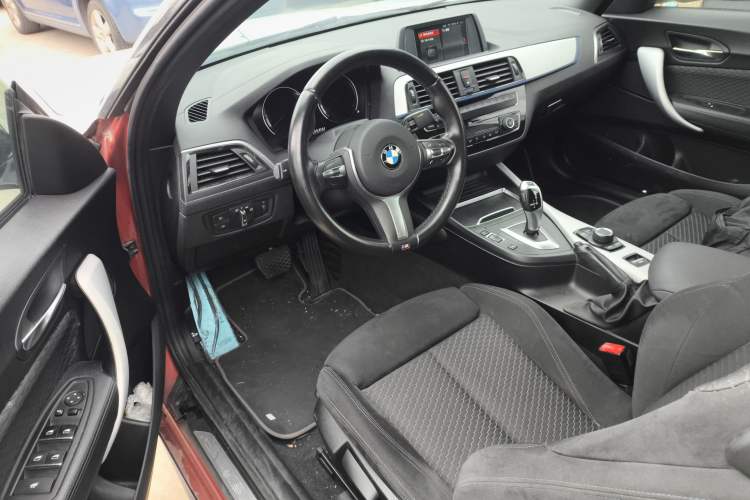 Used BMW 2 Series 2018 225i Convertible Coupe M Sport Edition Interior 3