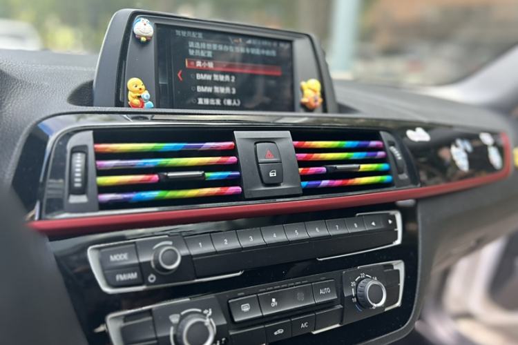 Used BMW 2 Series 2018 220i Sport Design Package Interior 3