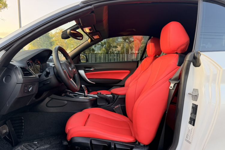 Used BMW 2 Series 2018 225i Convertible Coupe M Sport Edition Interior 6