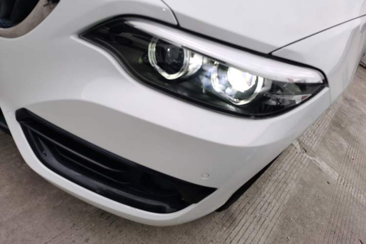 Used BMW 2 Series 2018 220i Sport Design Package Left Front Headlight