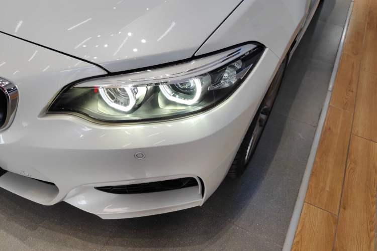 Used BMW 2 Series 2018 225i Convertible Coupe M Sport Edition Left Front Headlight