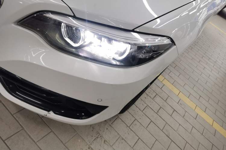 Used BMW 2 Series 2018 220i Sport Design Package Left Front Headlight