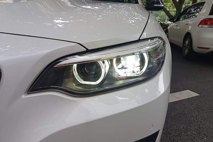 Used BMW 2 Series 2018 220i Sport Design Package Left Front Headlight