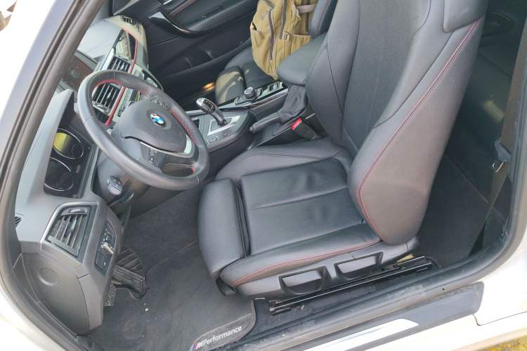 Used BMW 2 Series 2018 220i Convertible Coupe Sports Design Package Left Front Seat