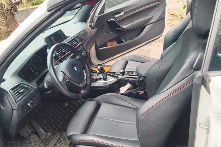 Used BMW 2 Series 2018 220i Convertible Coupe Sports Design Package Left Front Seat