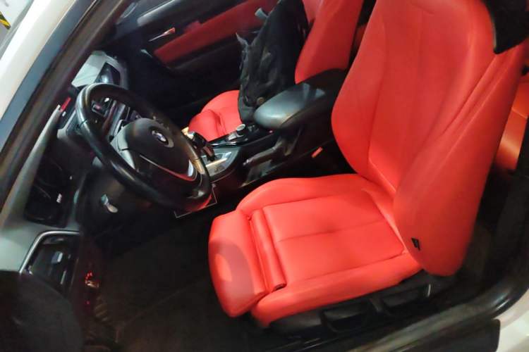 Used BMW 2 Series 2018 220i Sport Design Package Left Front Seat