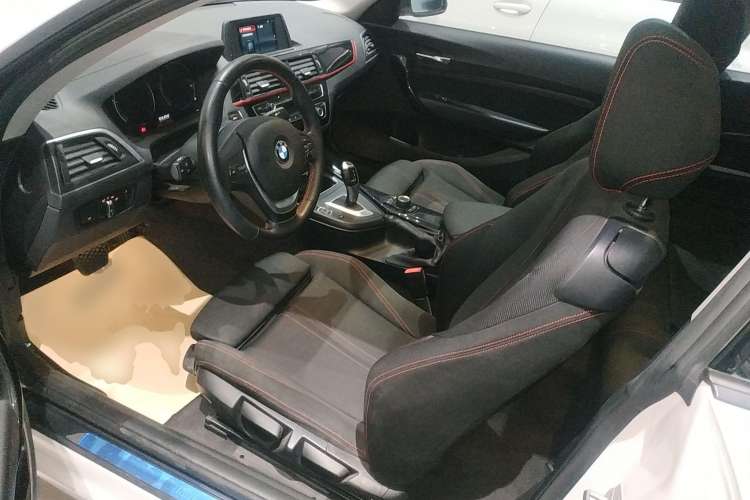 Used BMW 2 Series 2018 220i Sport Design Package Left Front Seat