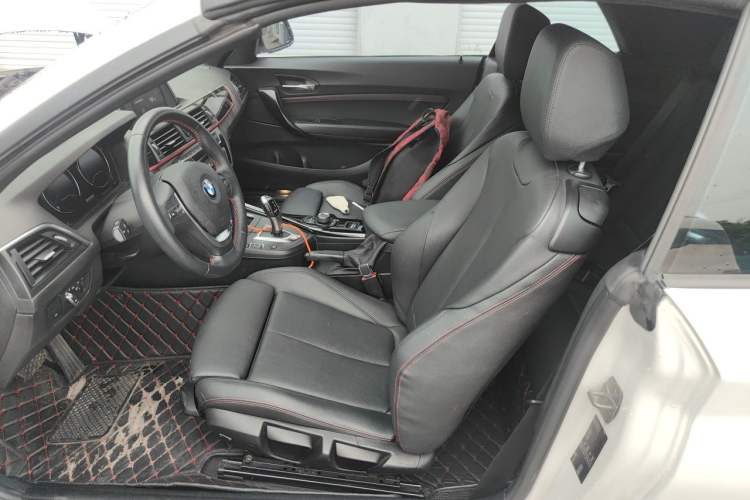 Used BMW 2 Series 2018 220i Convertible Coupe Sports Design Package Left Front Seat