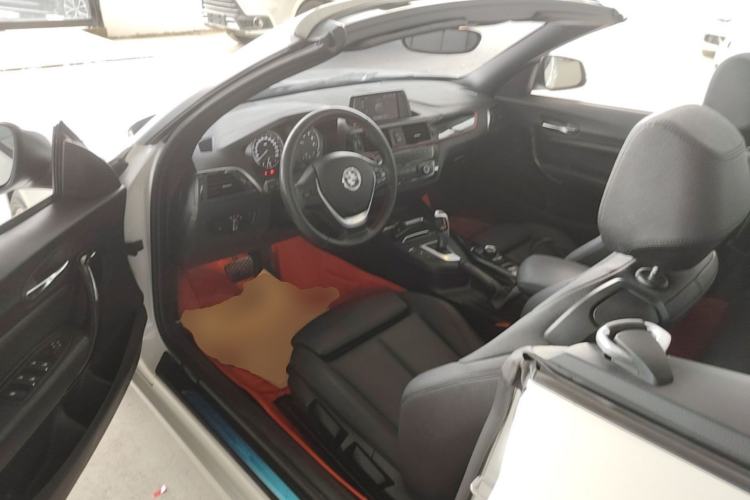 Used BMW 2 Series 2018 220i Convertible Coupe Sports Design Package Left Front Seat