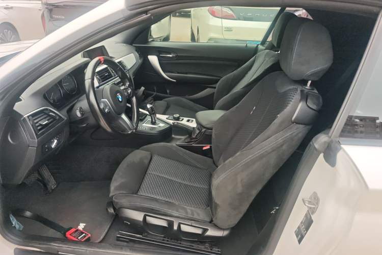 Used BMW 2 Series 2018 225i Convertible Coupe M Sport Edition Left Front Seat