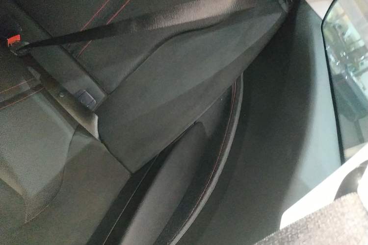 Used BMW 2 Series 2018 220i Sport Design Package Left Rear Door Interior
