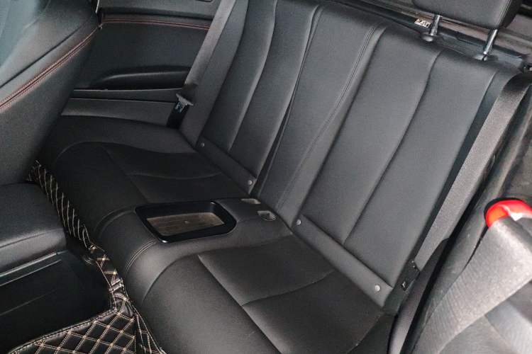 Used BMW 2 Series 2018 220i Convertible Coupe Sports Design Package Left Rear Seat
