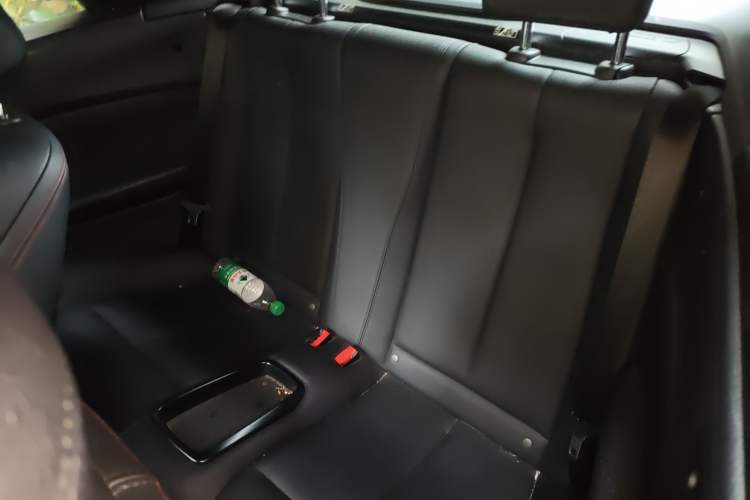 Used BMW 2 Series 2018 220i Convertible Coupe Sports Design Package Left Rear Seat