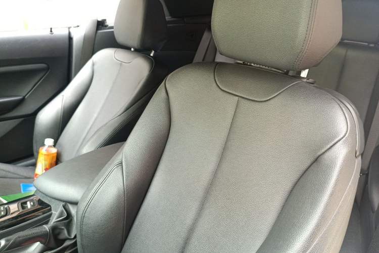 Used BMW 2 Series 2018 220i Convertible Coupe Sports Design Package Left Rear Seat