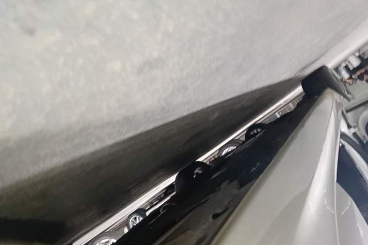 Used BMW 2 Series 2018 225i Convertible Coupe Luxury Model M Sport Package Left Side Sill