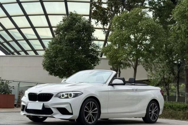 BMW 2 Series 2018 220i Convertible Coupe Sports Design Package de segunda mano