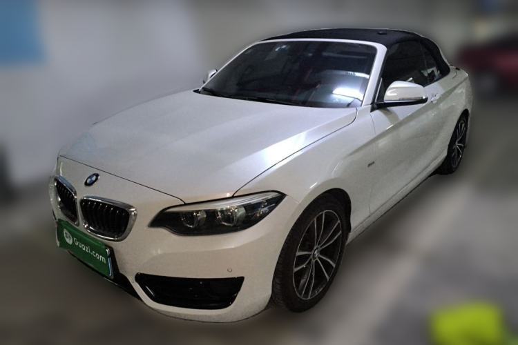 Used BMW 2 Series 2018 220i Convertible Coupe Sports Design Package Guazi used car, China used car export, Used car for sale, Used  cars, Cheapest cars for sale