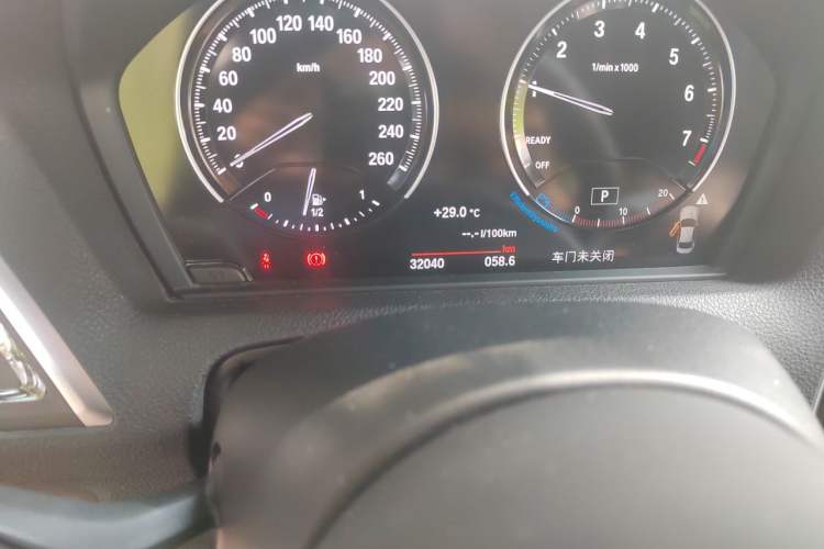 Used BMW 2 Series 2018 225i M Sport Odometer Close Up
