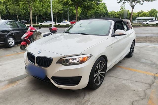 Used BMW 2 Series 2018 220i Convertible Coupe Sports Design Package