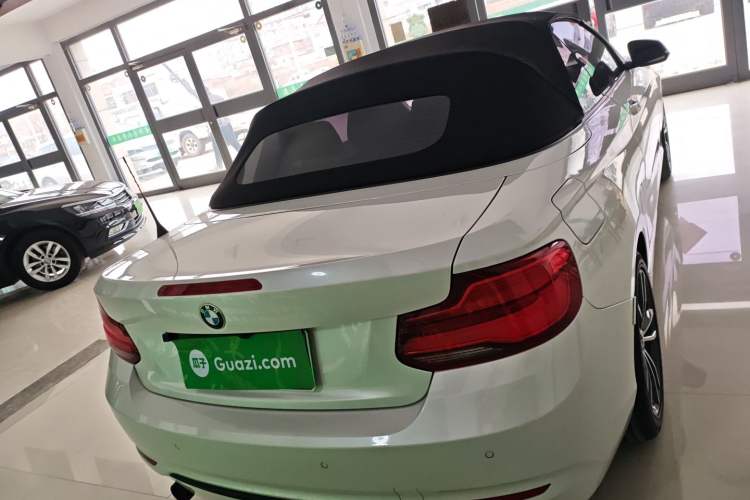 Used BMW 2 Series 2018 220i Convertible Coupe Sports Design Package Rear