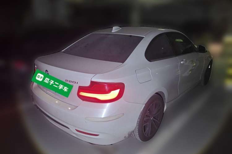 Used BMW 2 Series 2018 220i Sport Design Package Rear Right 45 Deg