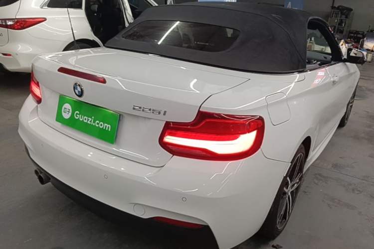 Used BMW 2 Series 2018 225i Convertible Coupe Luxury Model M Sport Package Rear Right 45 Deg