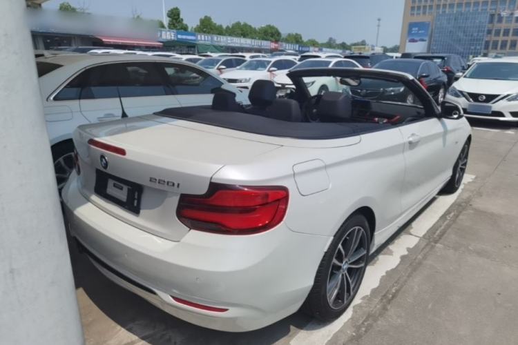 Used BMW 2 Series 2018 220i Convertible Coupe Sports Design Package Rear Right 45 Deg