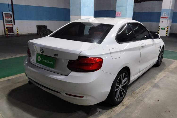 Used BMW 2 Series 2018 220i Sport Design Package Rear Right 45 Deg