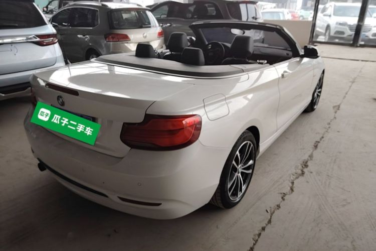 Used BMW 2 Series 2018 220i Convertible Coupe Sports Design Package Rear Right 45 Deg