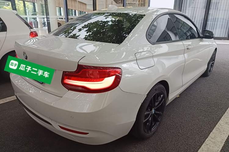 Used BMW 2 Series 2018 220i Sport Design Package Rear Right 45 Deg