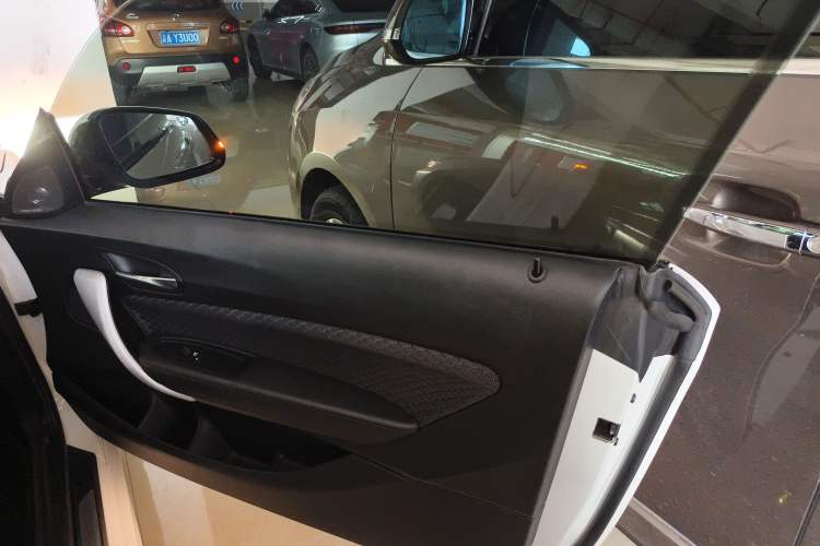 Used BMW 2 Series 2018 225i M Sport Right Front Door Interior