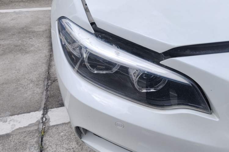 Used BMW 2 Series 2018 225i M Sport Right Front Headlight