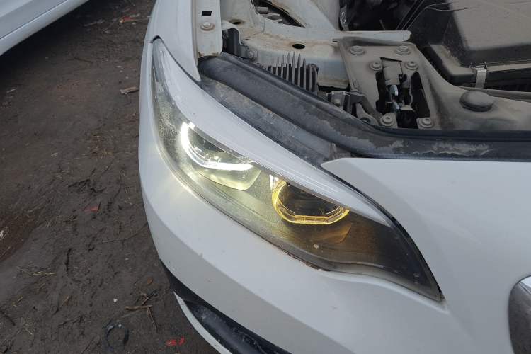 Used BMW 2 Series 2018 220i Sport Design Package Right Front Headlight