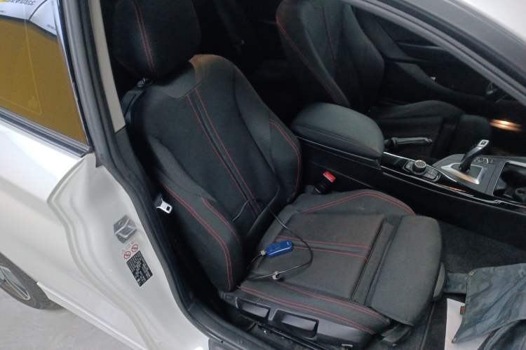 Used BMW 2 Series 2018 220i Sport Design Package Right Front Seat