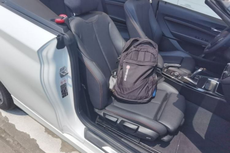Used BMW 2 Series 2018 220i Convertible Coupe Sports Design Package Right Front Seat