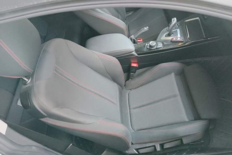 Used BMW 2 Series 2018 220i Sport Design Package Right Front Seat