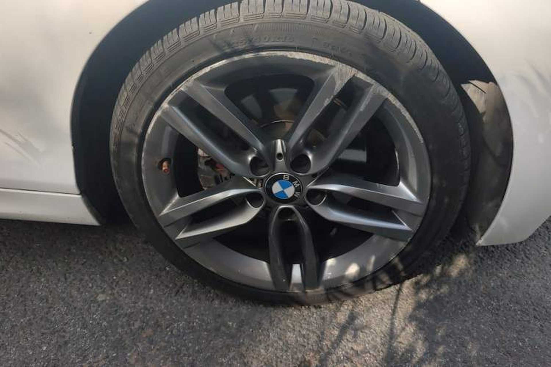 Used BMW 2 Series 2018 225i Convertible Coupe M Sport Edition Right Front Wheel Hub